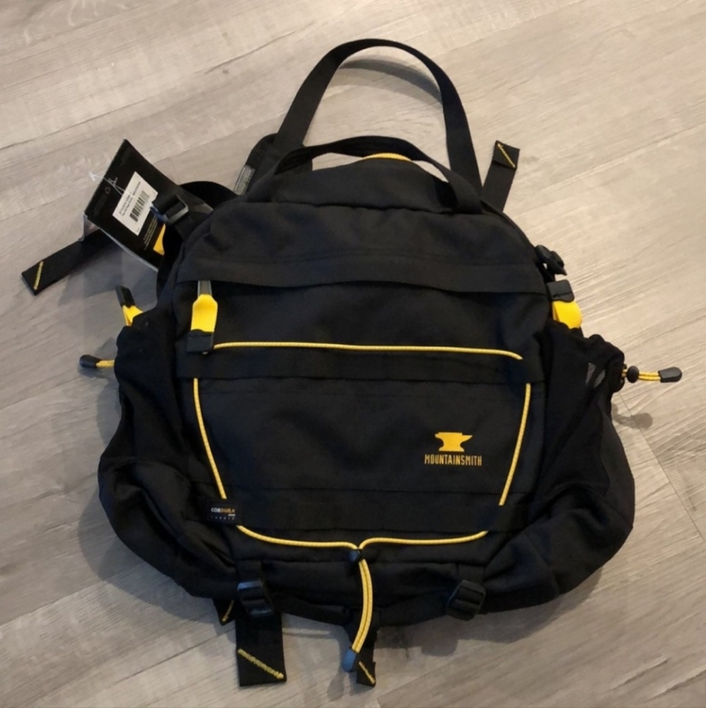 COPY - MOUNTAINSMITH BACKPACK